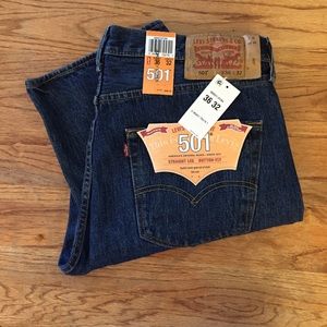 New -Men’s Levi Original Fit 501 Jeans